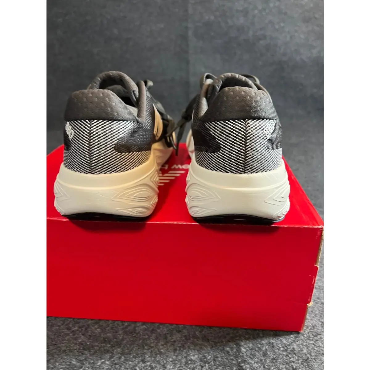 New Balance shoes - Black 2