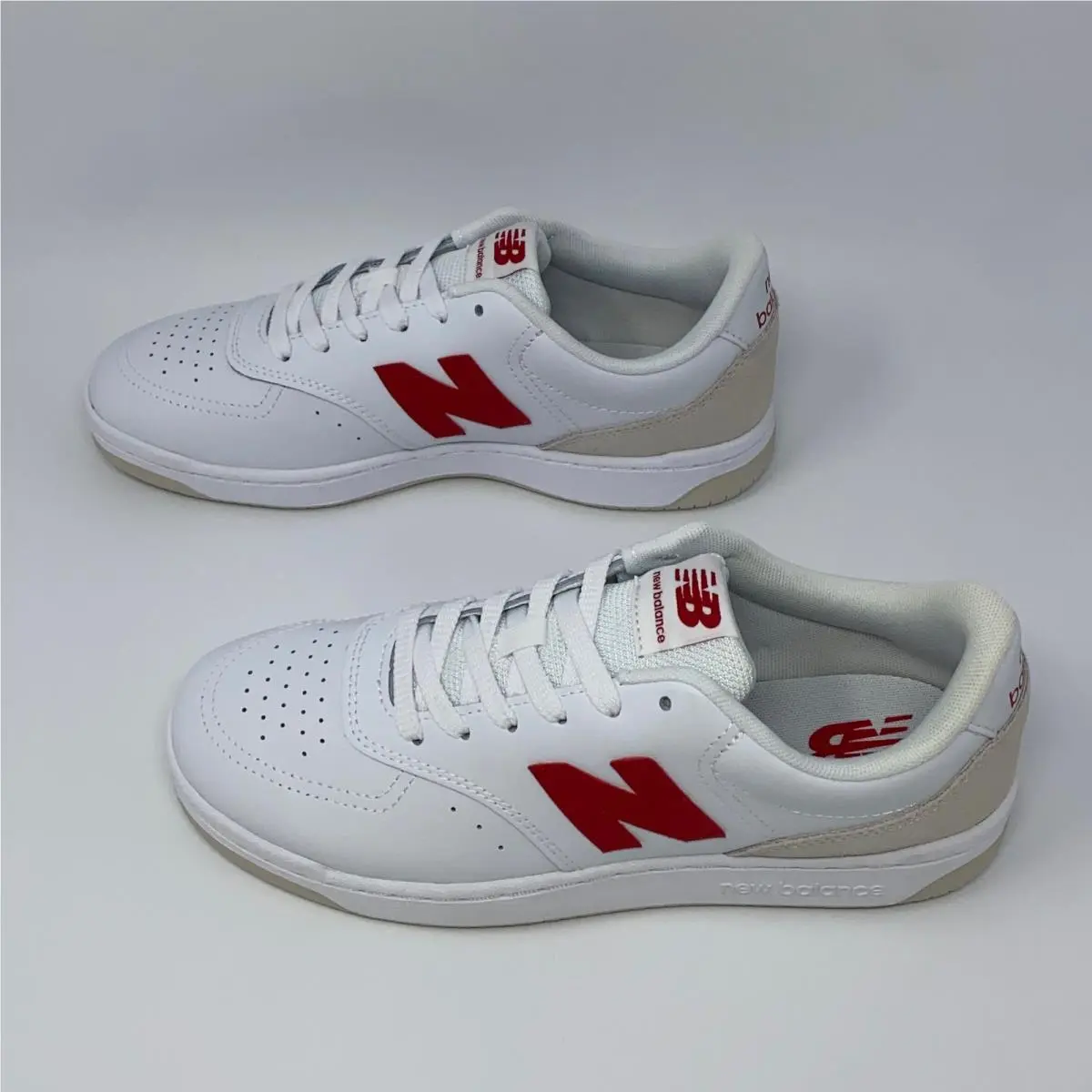 New Balance shoes - White/Red (UPC: 197966407247) 0