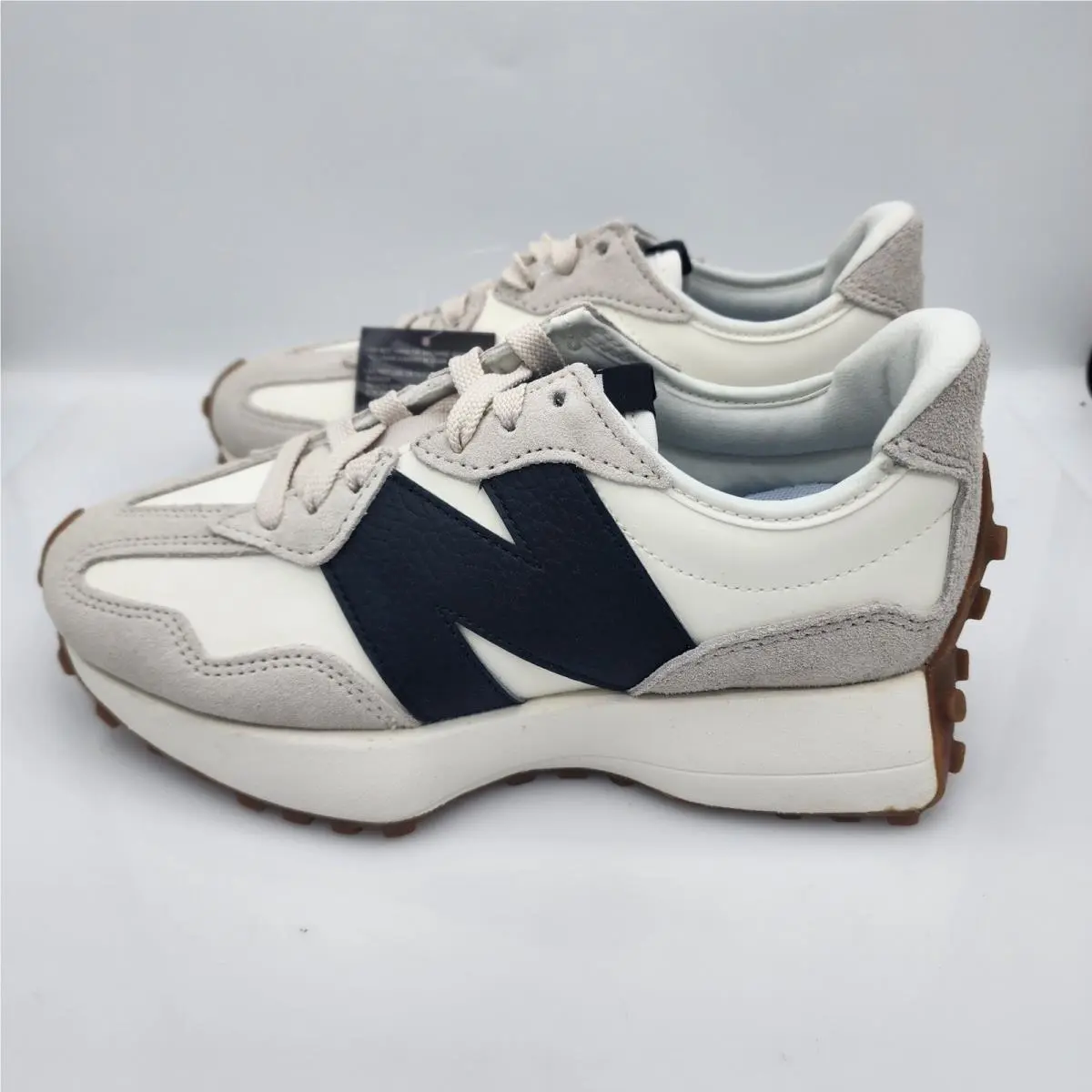 New Balance shoes - New Balance 327 - White 1