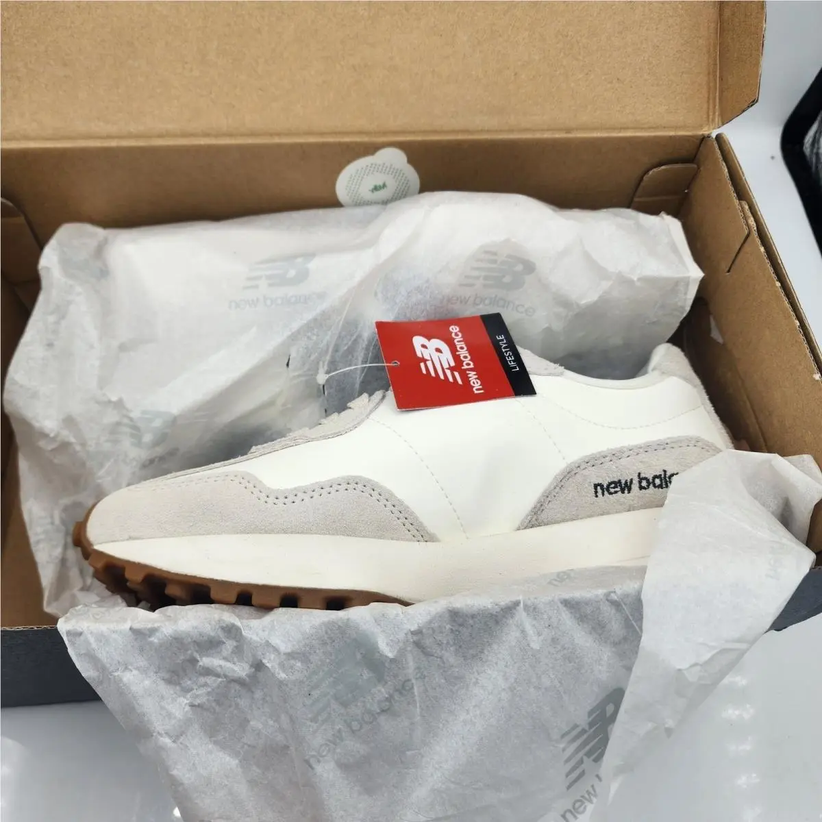 New Balance shoes - New Balance 327 - White 5