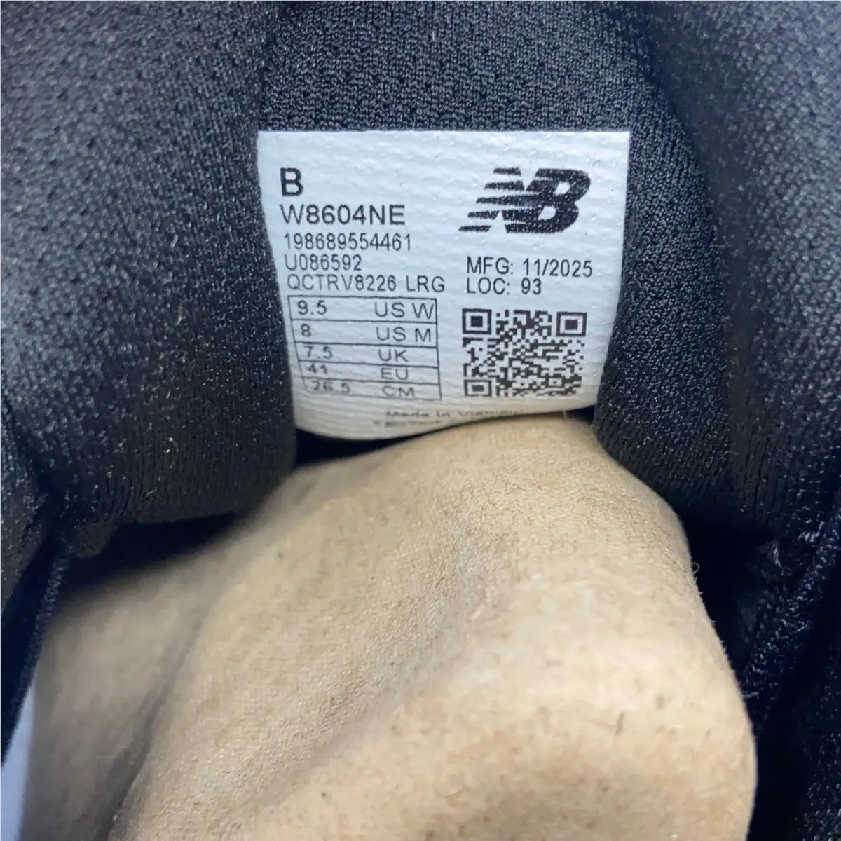 New Balance shoes - New Balance Fresh Foam X 860v15 - W8604NE - Black 4