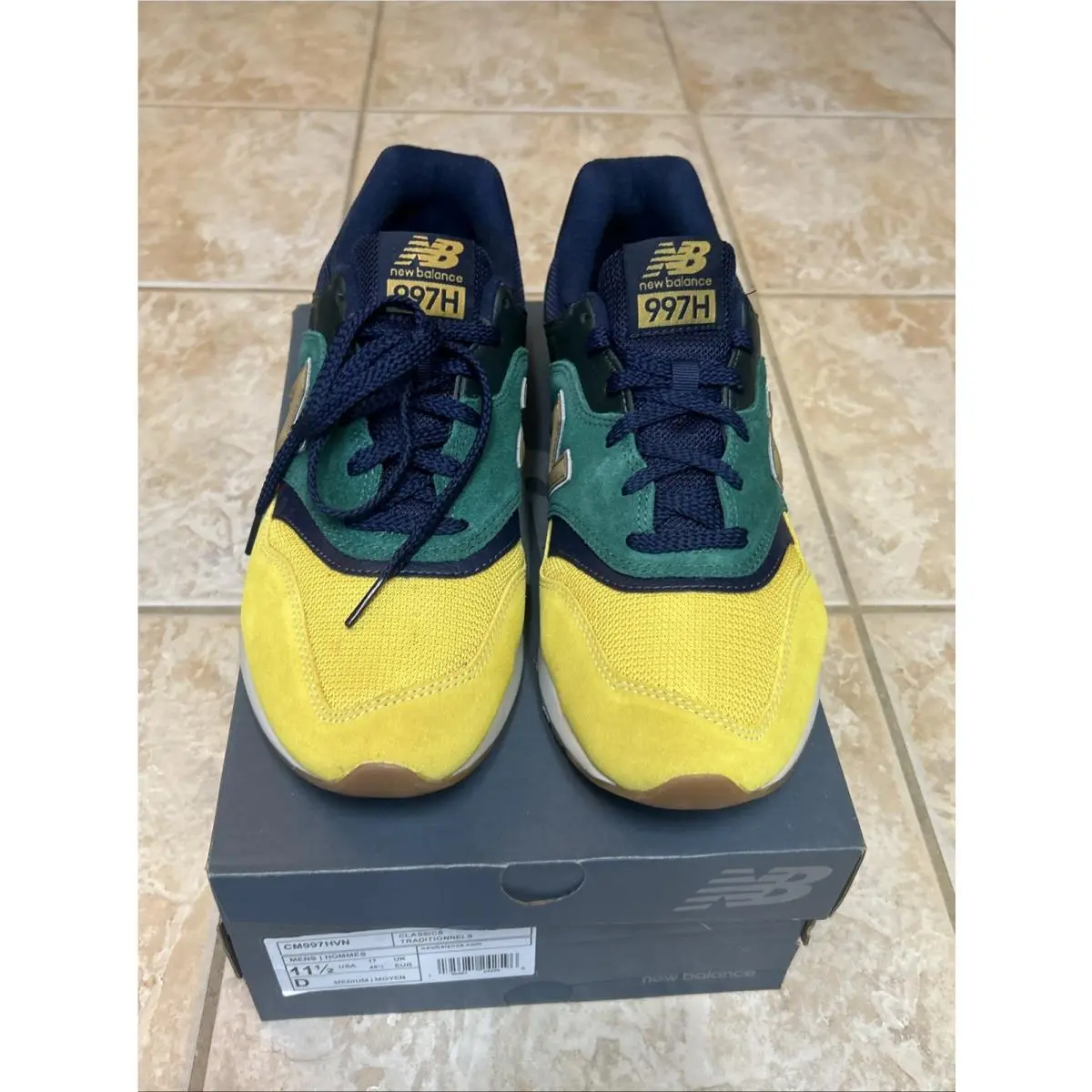 New Balance shoes - New Balance 997 - CM997HVN - Multicolor 0