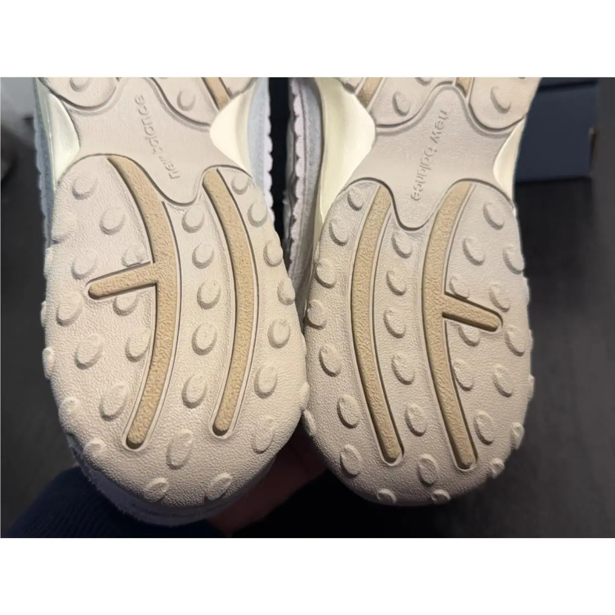 New Balance shoes - Grey, Cream 14