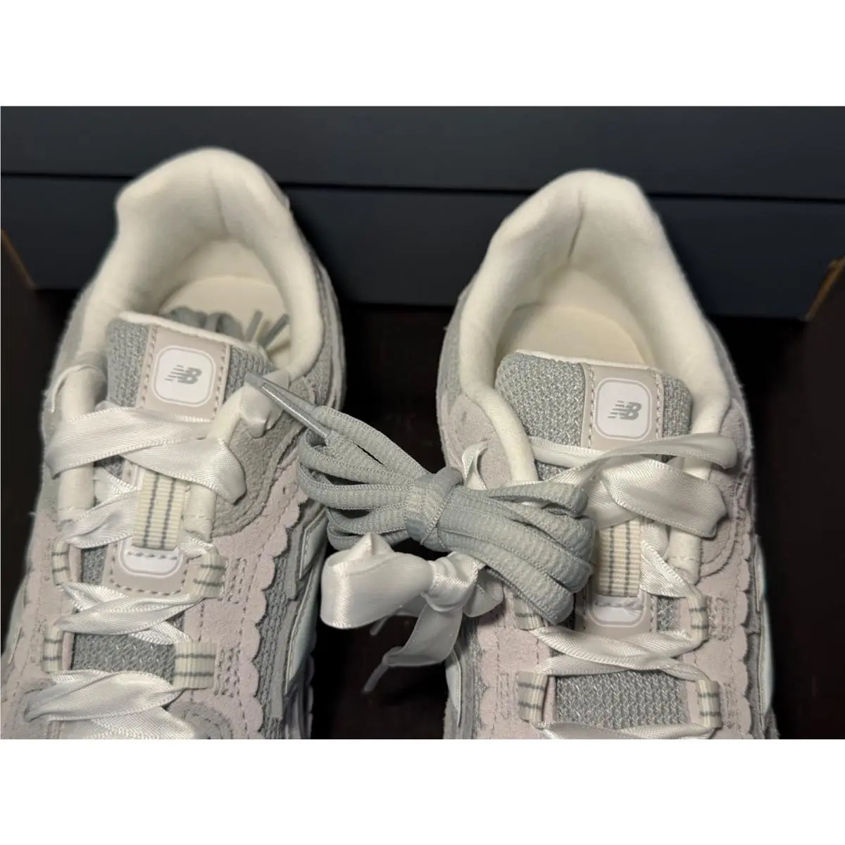 New Balance shoes - Grey, Cream 4
