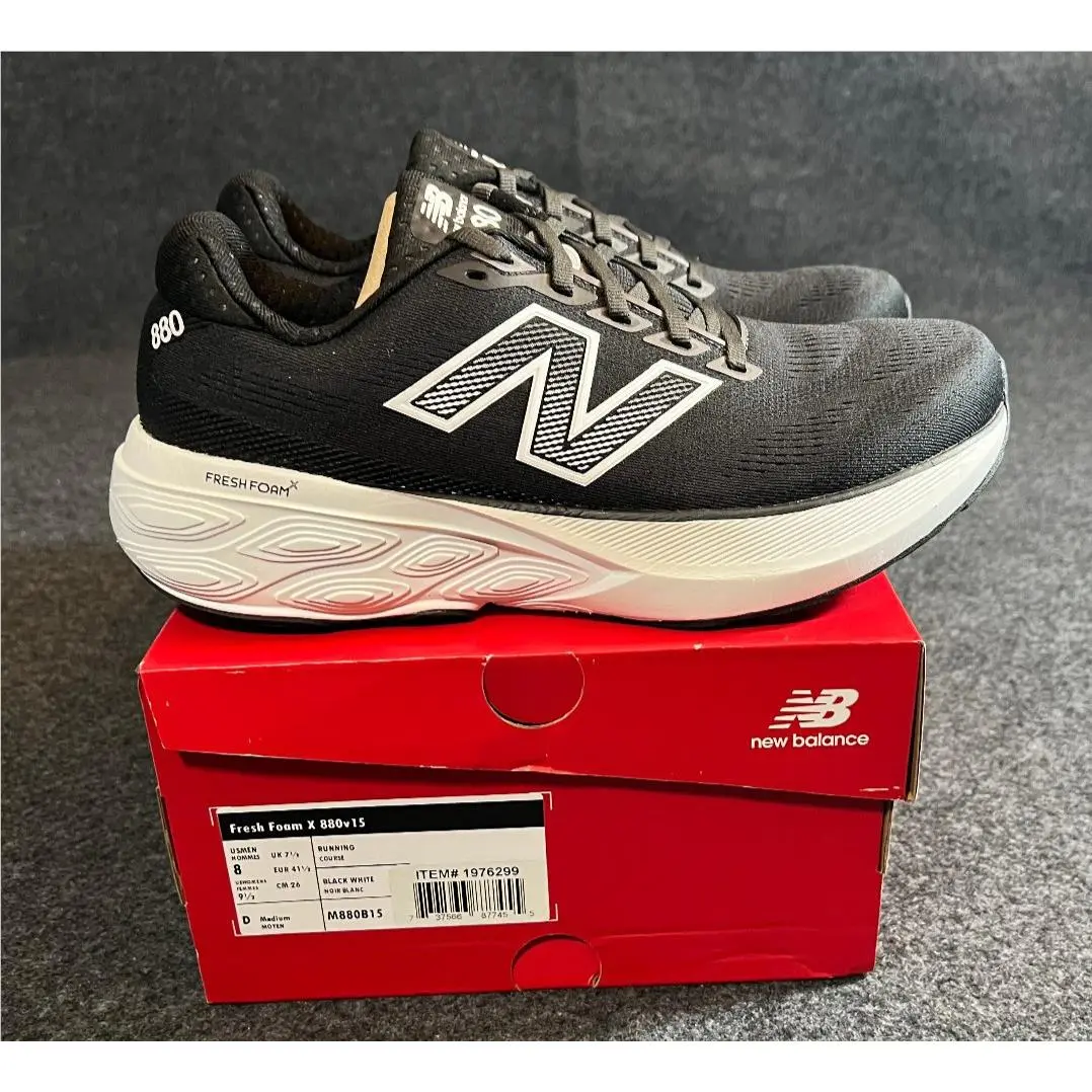 New Balance Fresh Foam 880 Men’s Size 8 Black/white M880B15 Comfort Running