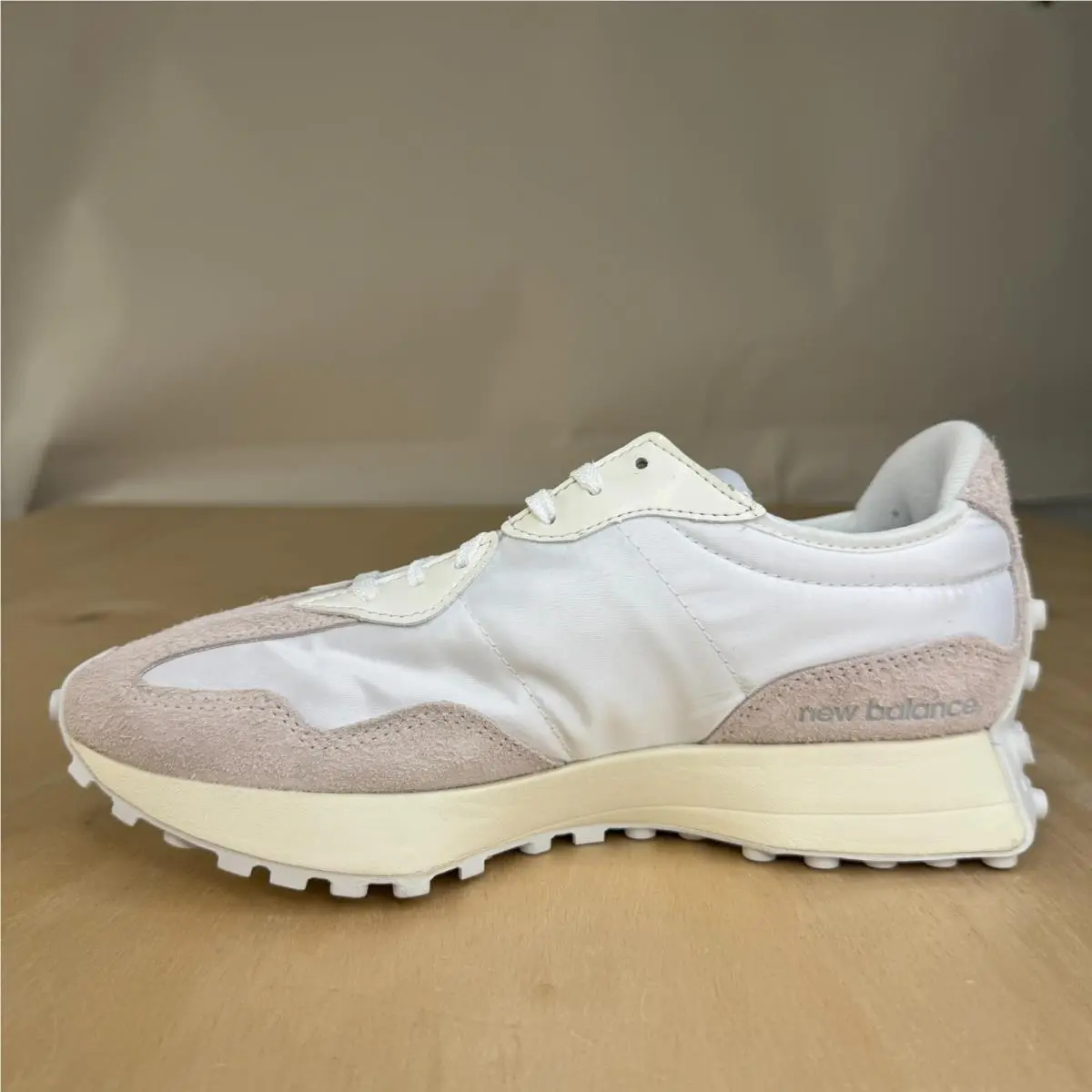 New Balance shoes - New Balance 327 - WS327SFD - White 6