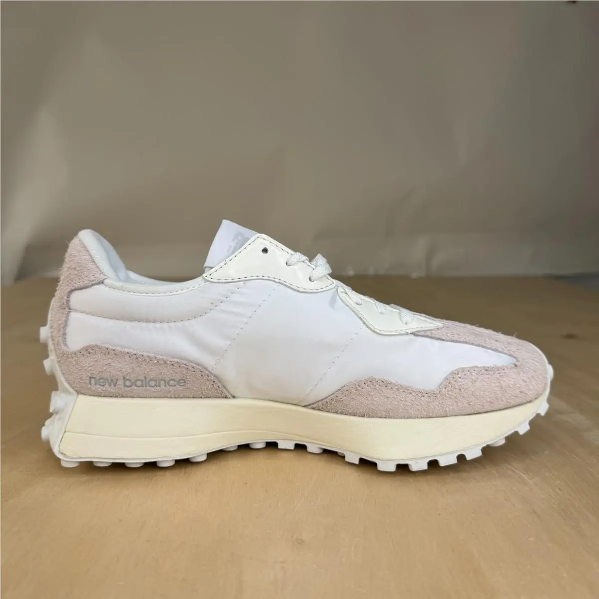 New Balance shoes - New Balance 327 - WS327SFD - White 7