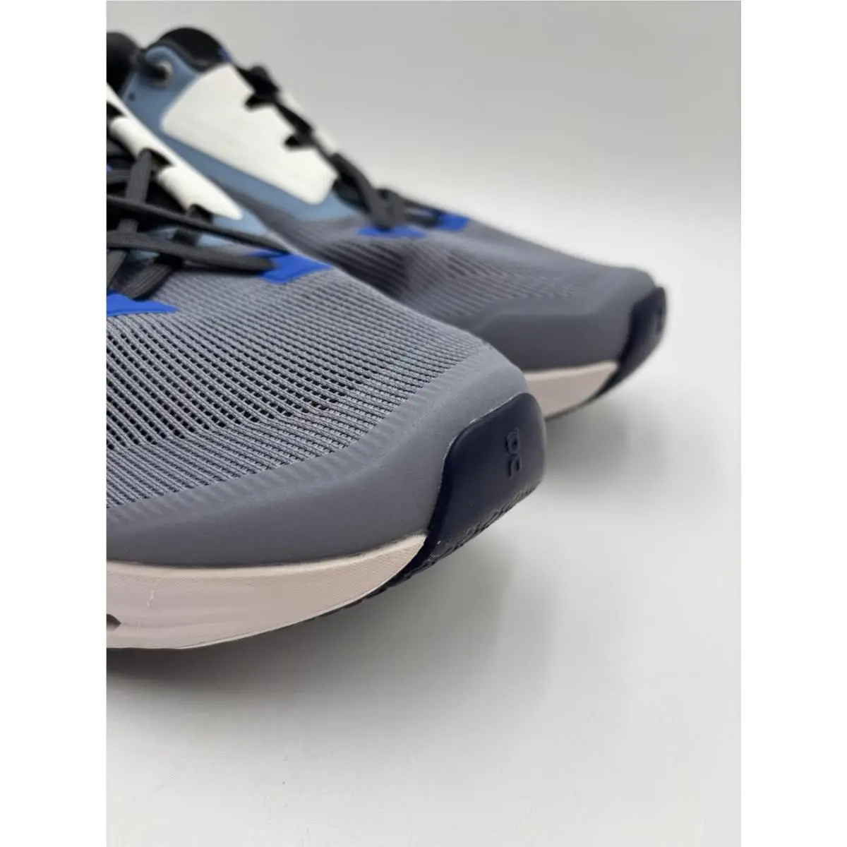 On-Running shoes - On Cloudstratus - Cloudstratus - 3999007 - Gray 0
