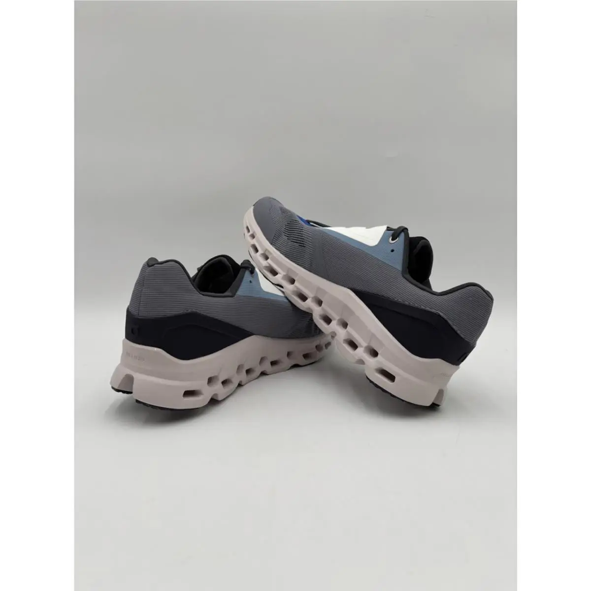 On-Running shoes - On Cloudstratus - Cloudstratus - 3999007 - Gray 6
