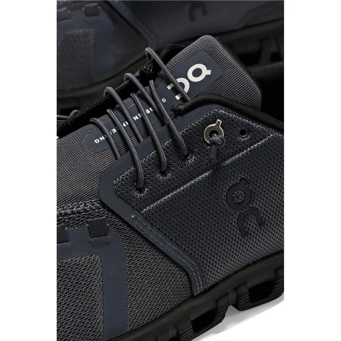 On-Running shoes - Black/Black 32