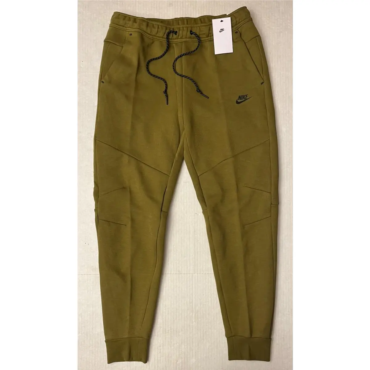 Nike clothing - Green (UPC: 198488898094) 1