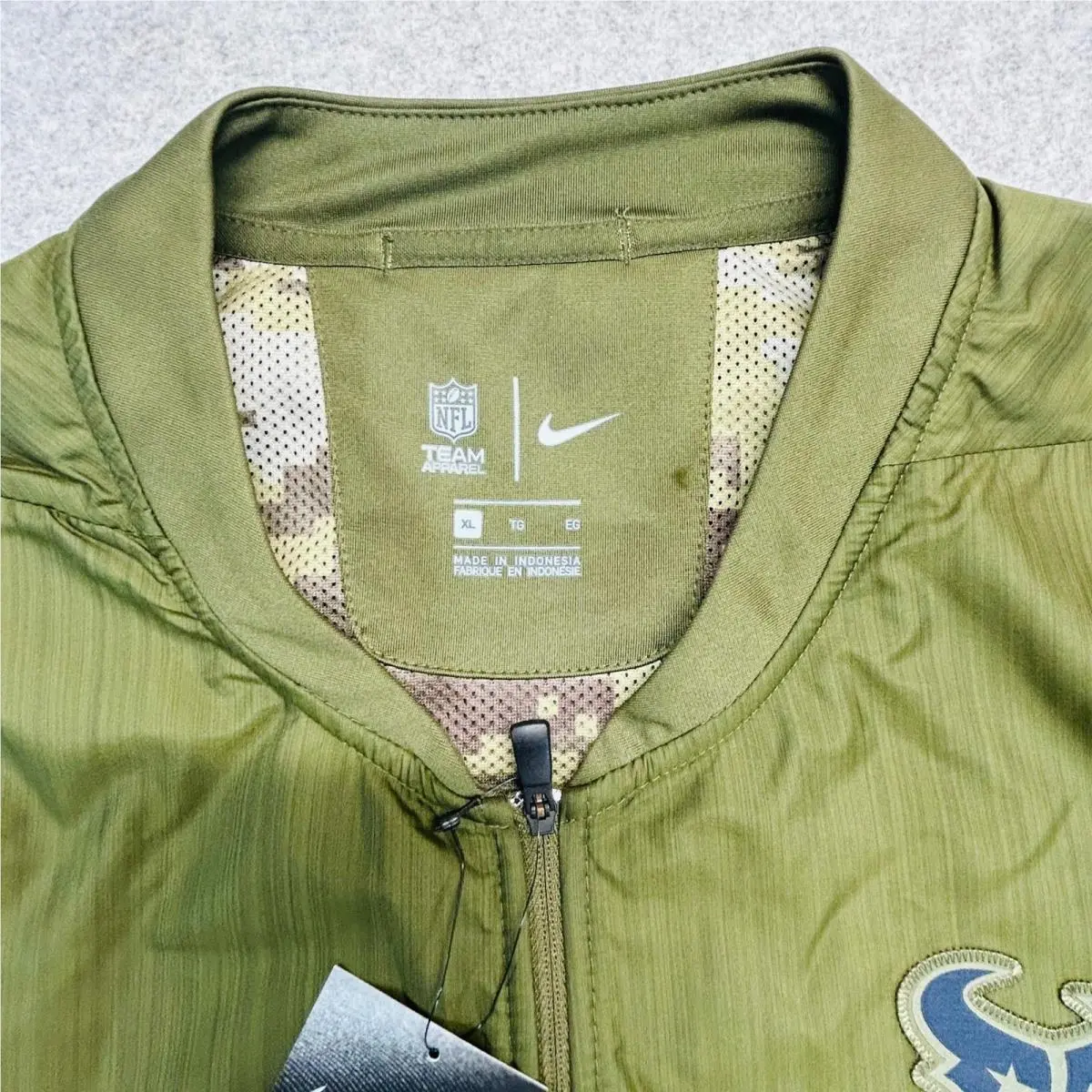 Nike clothing - Green 1