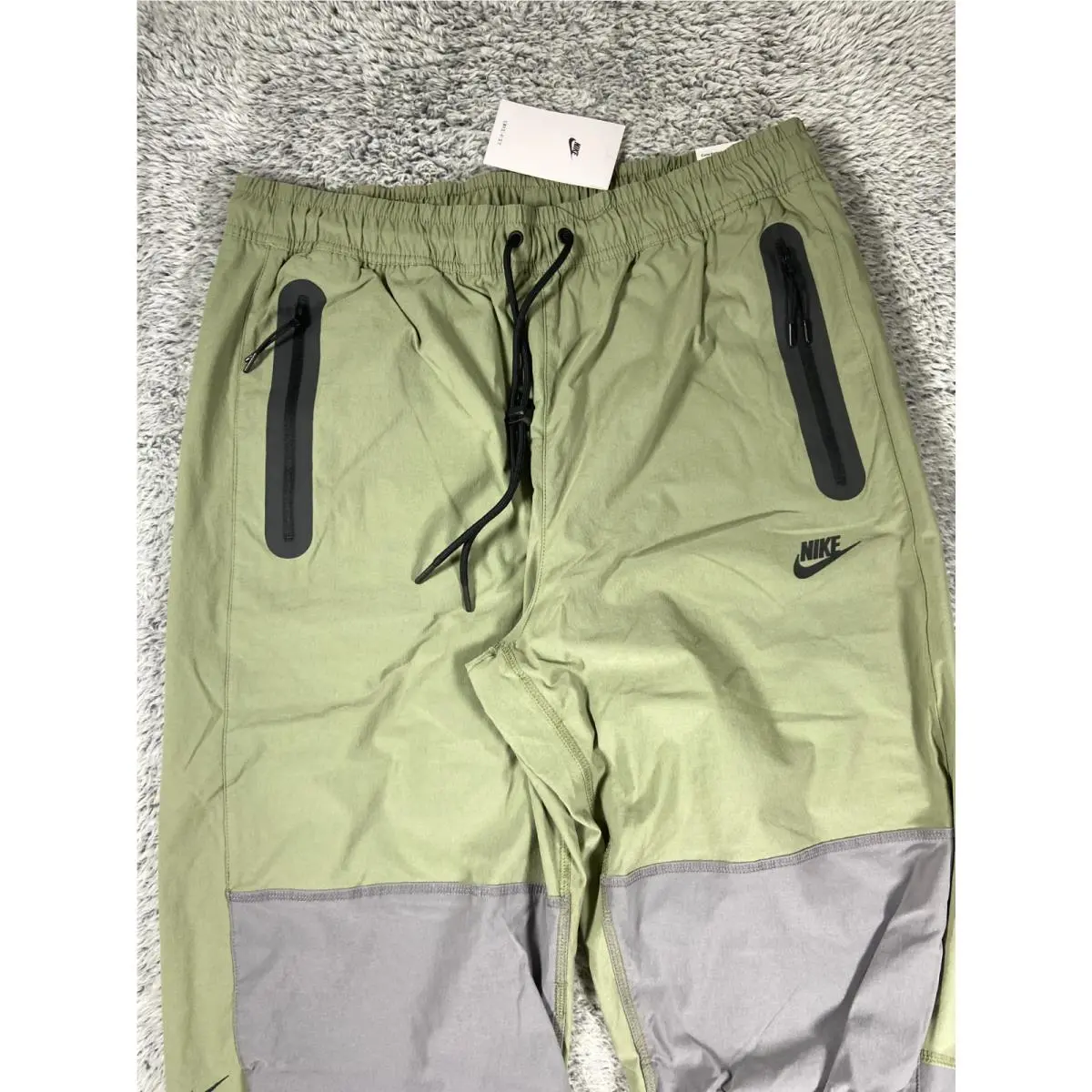 Nike clothing - Nike Tech - Tech - Green 1