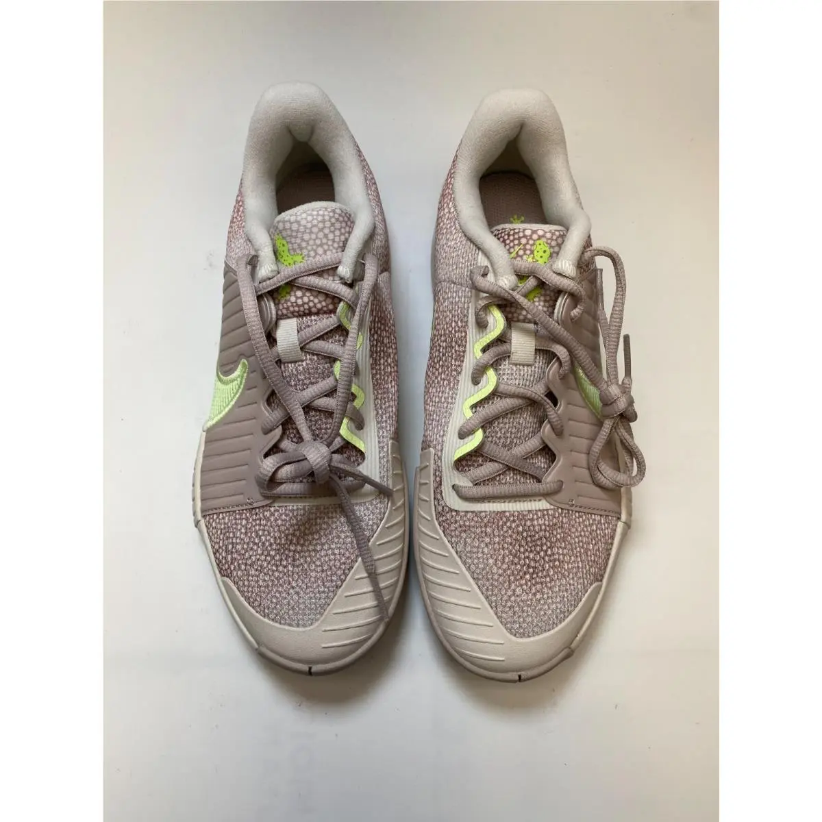 Nike shoes - White 1