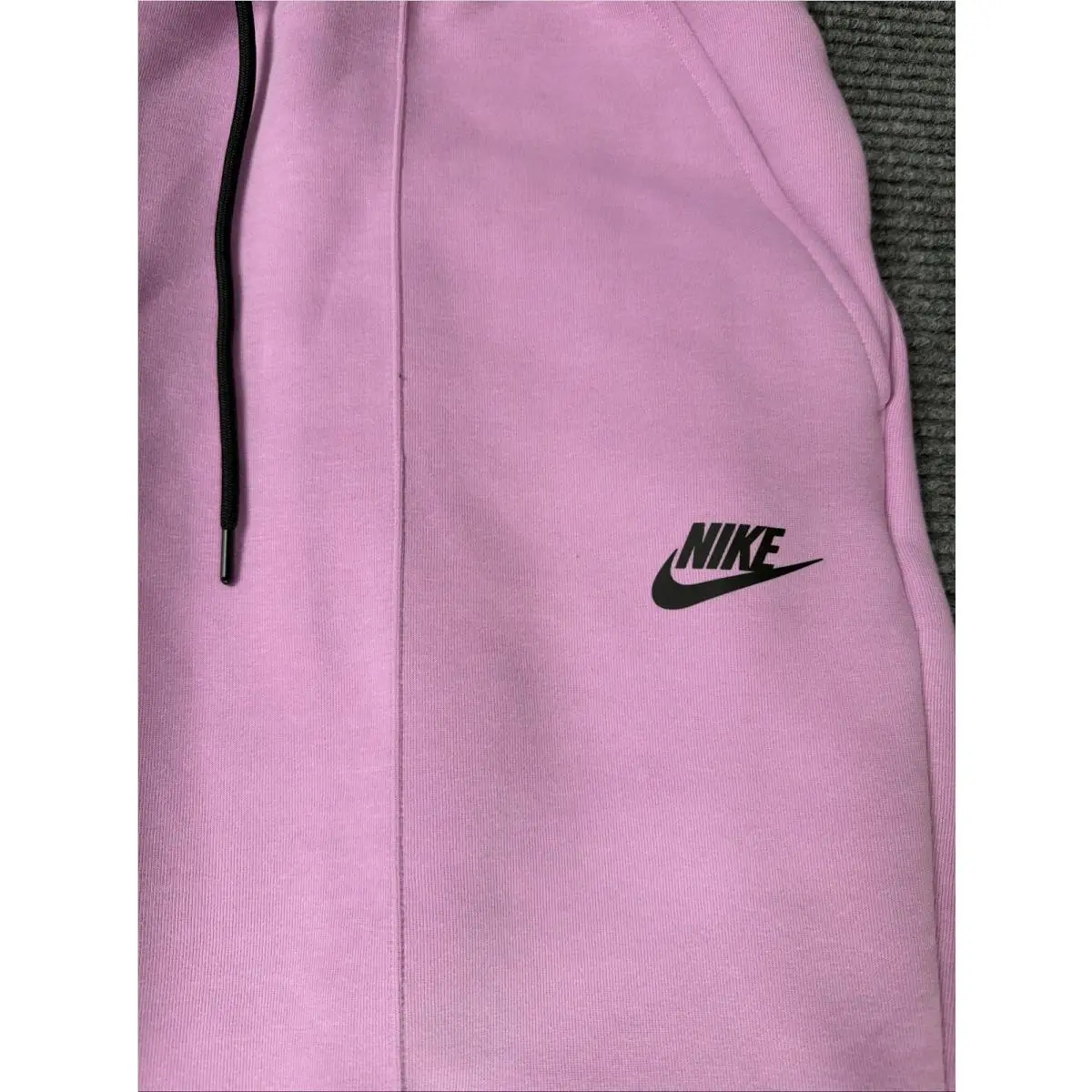 Nike clothing - FB8330-633 - FB8330-633 - Pink (UPC: 198484761194) 0