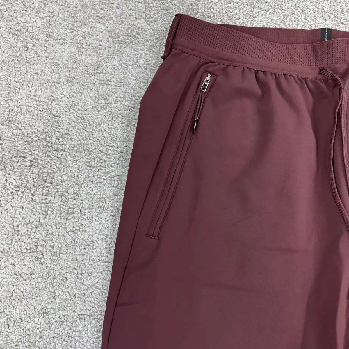 Nike clothing - Red (UPC: 197601054485) 3
