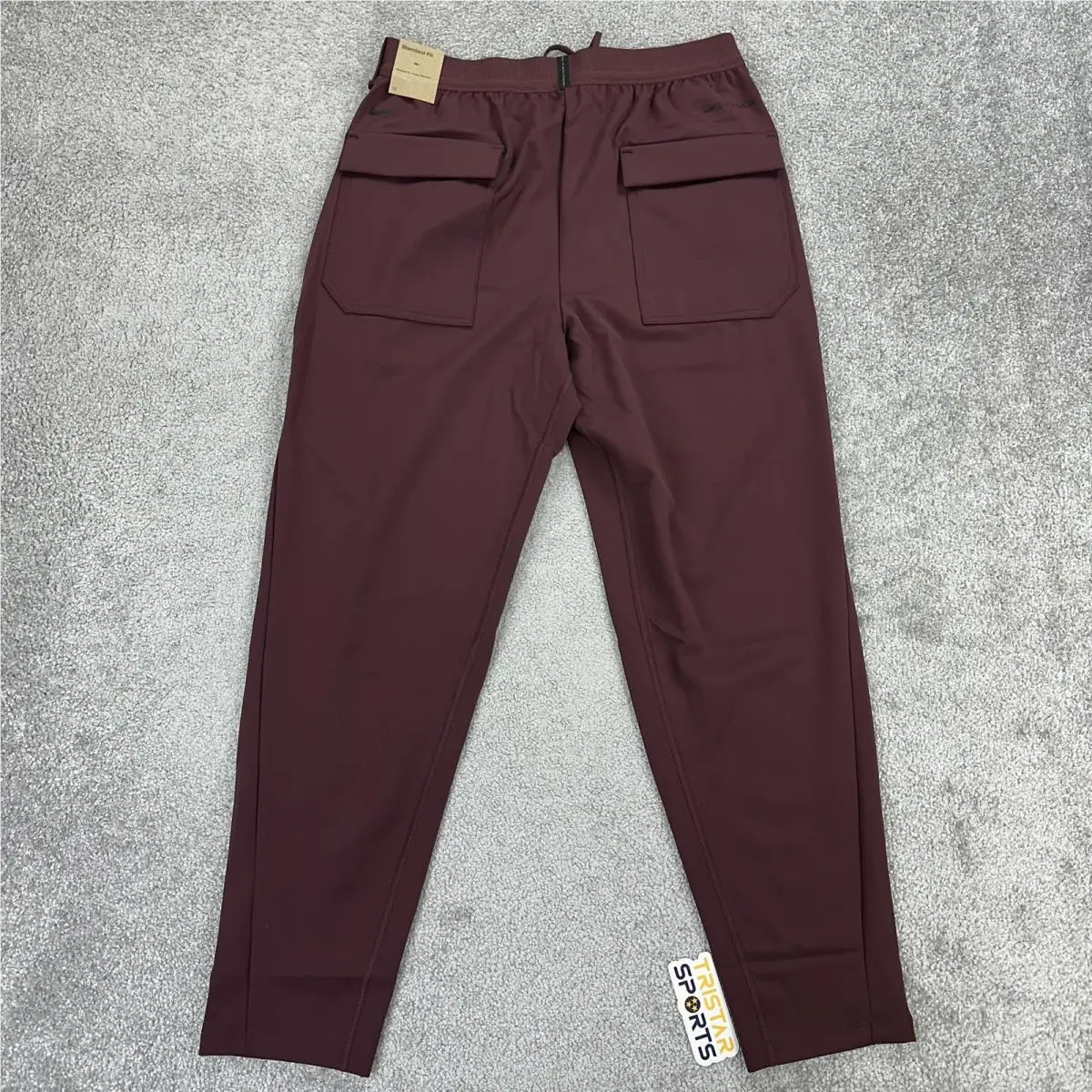 Nike clothing - Red (UPC: 197601054485) 4
