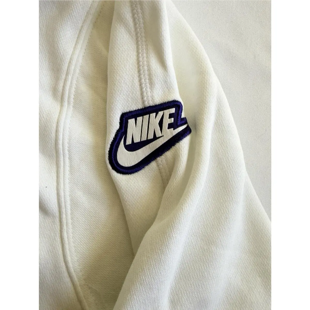 Nike clothing - White 2