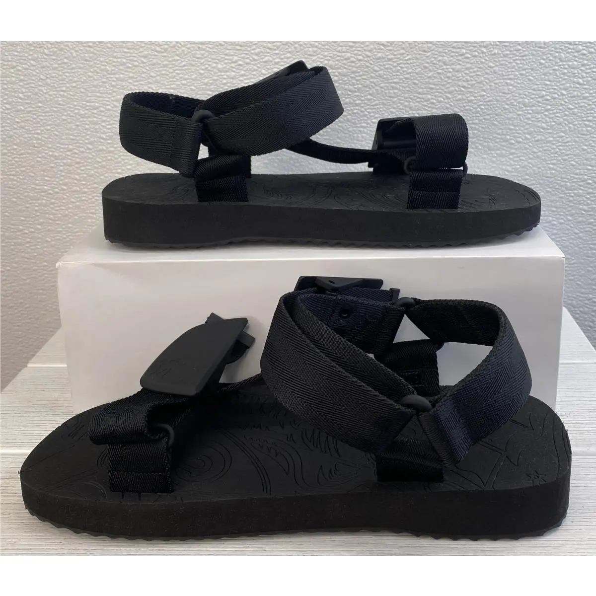 Burberry shoes - Black 5