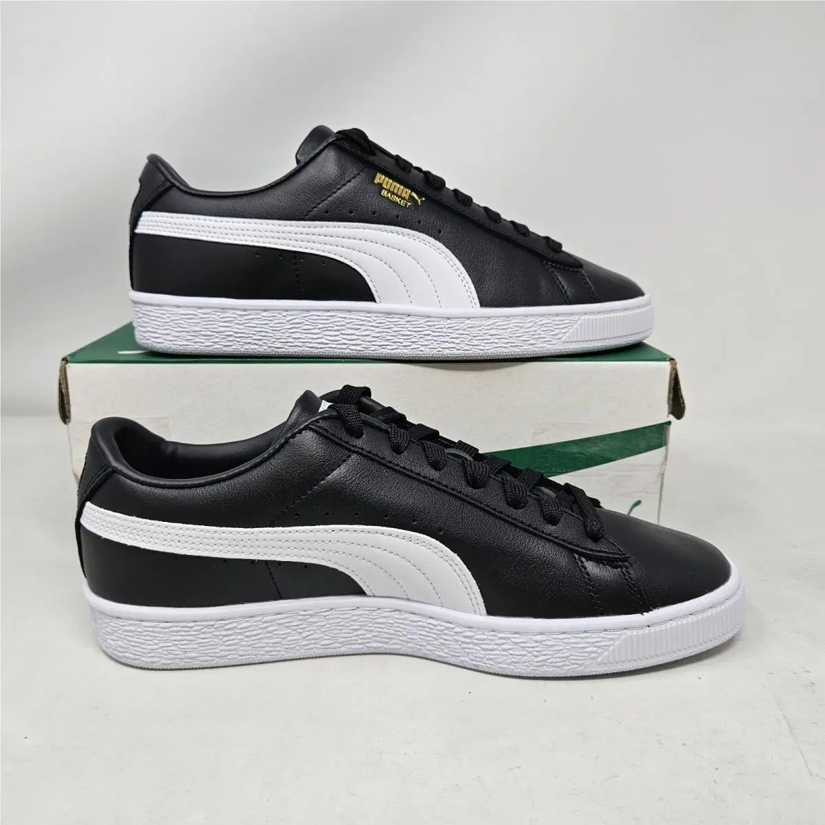 Puma shoes - PUMA Basket Classic Xxi Lace Up - 374923-04 - Black 0
