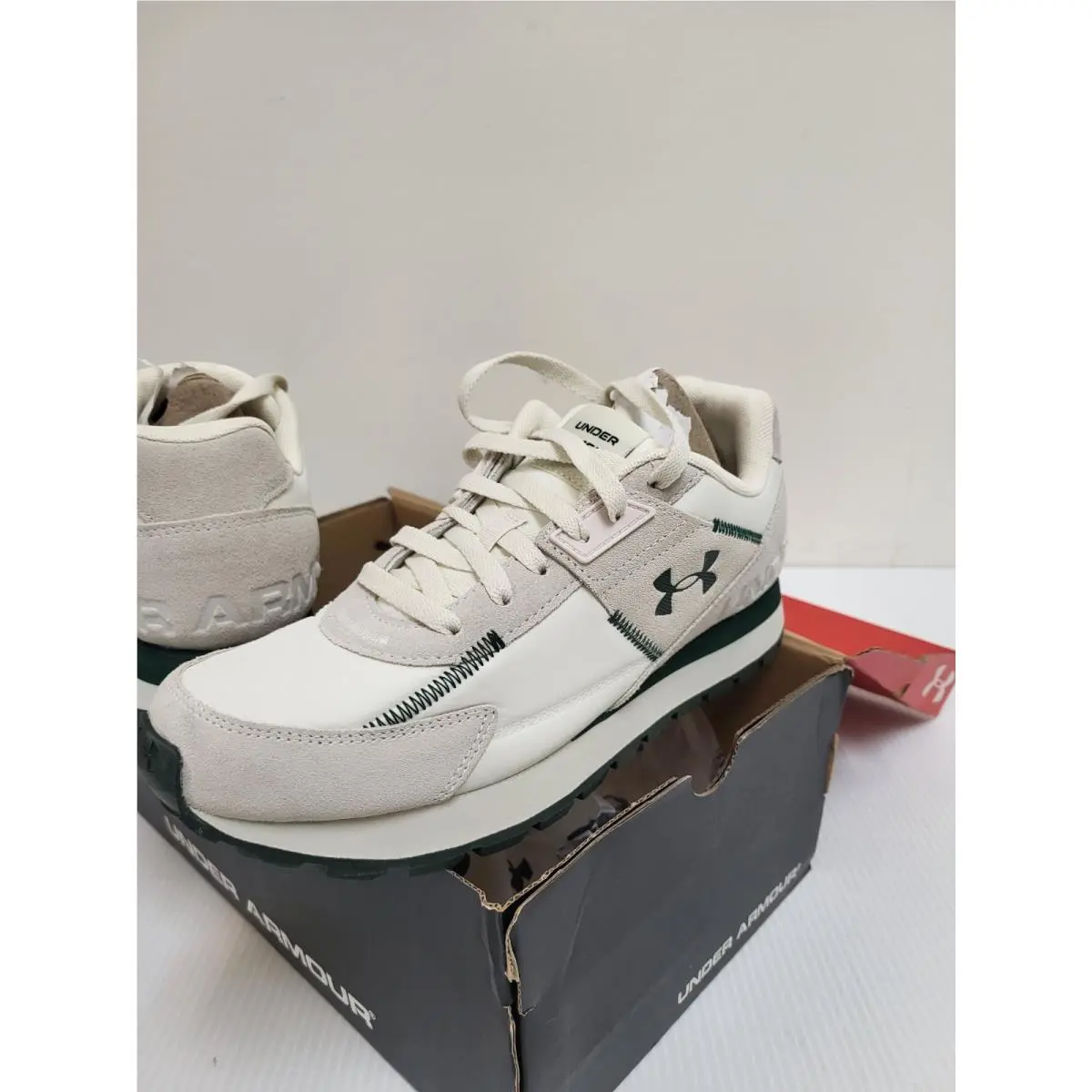 Under Armour shoes - Under Armour Essential Runner - Essential Runner - 3028408-106 - Ivory 4
