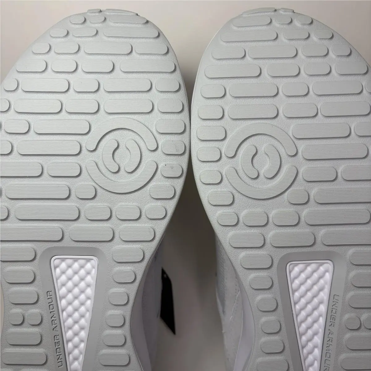 Under Armour shoes - UA EDGE SUEDE - EDGE SUEDE - 3027731 - GRAY/WHITE 9