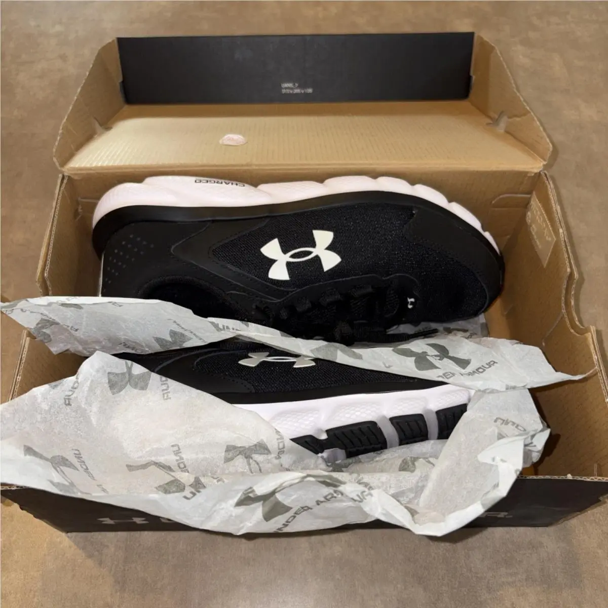 Under Armour shoes - Under Armour Charged Assert 9 D - 3024862–001 - Black 13