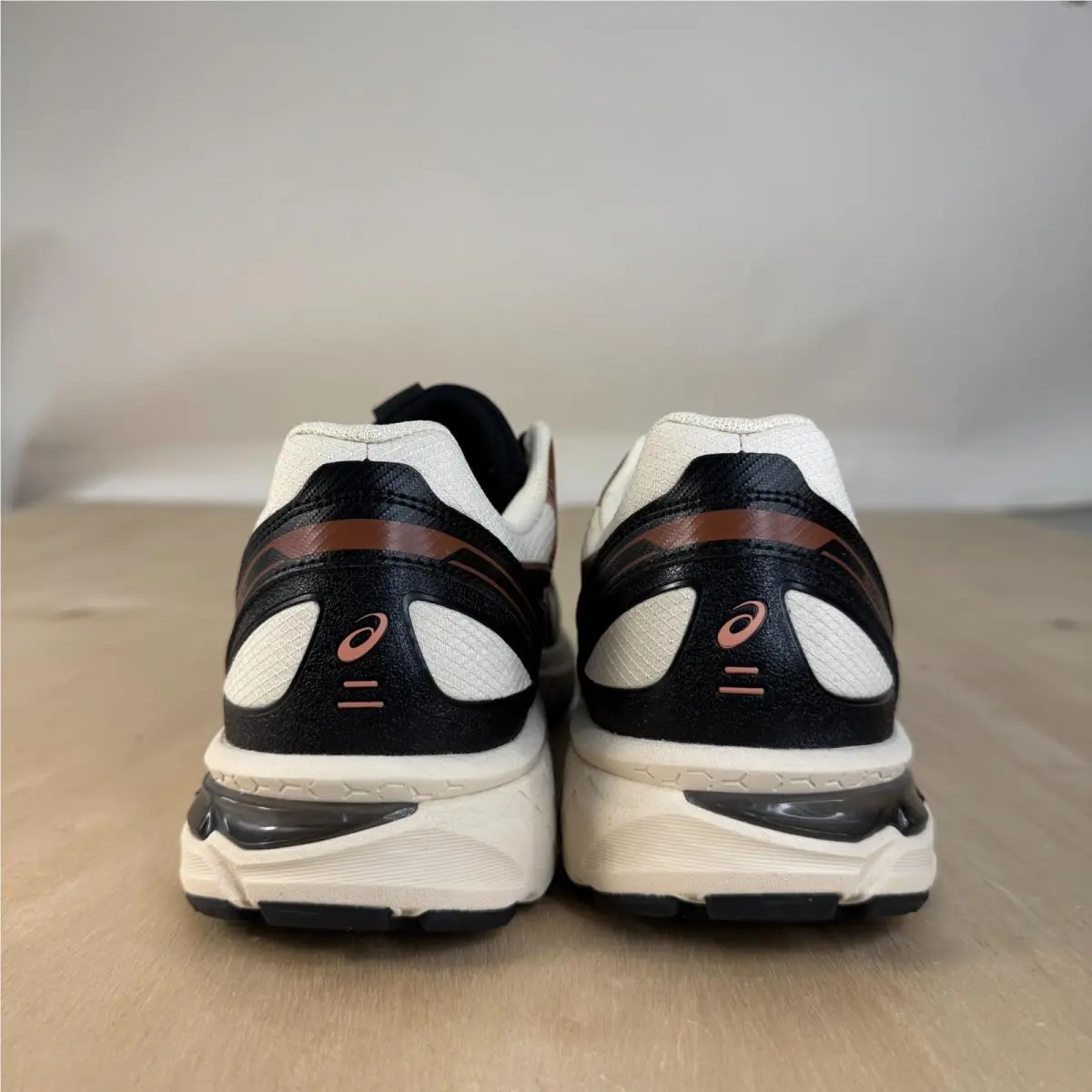 Asics shoes - ASICS Gel Terrain - Gel Terrain - 1203A342-250 - Brown 1