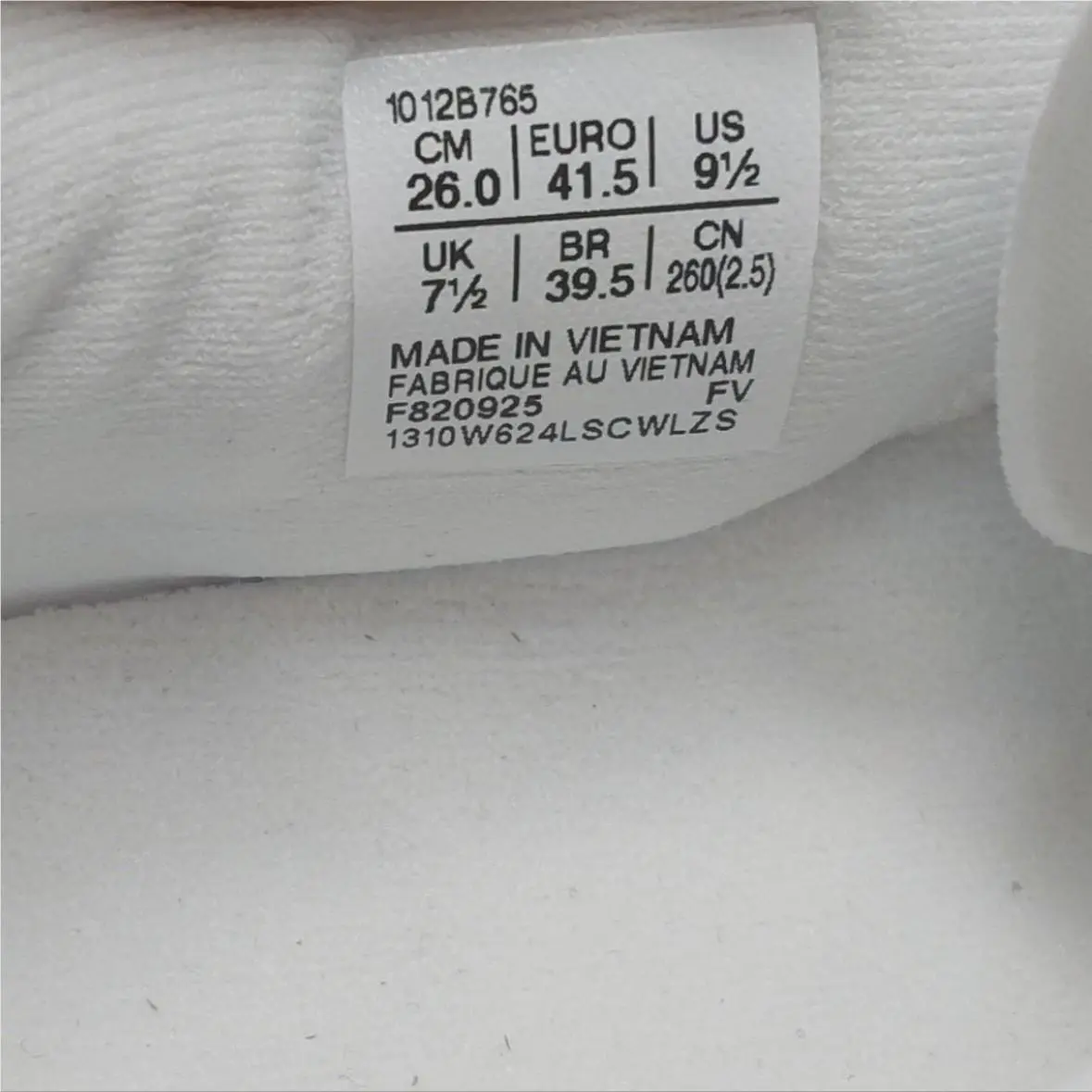 Asics shoes - ASICS Novablast 5 - Novablast - 1012B765-103 - White 4