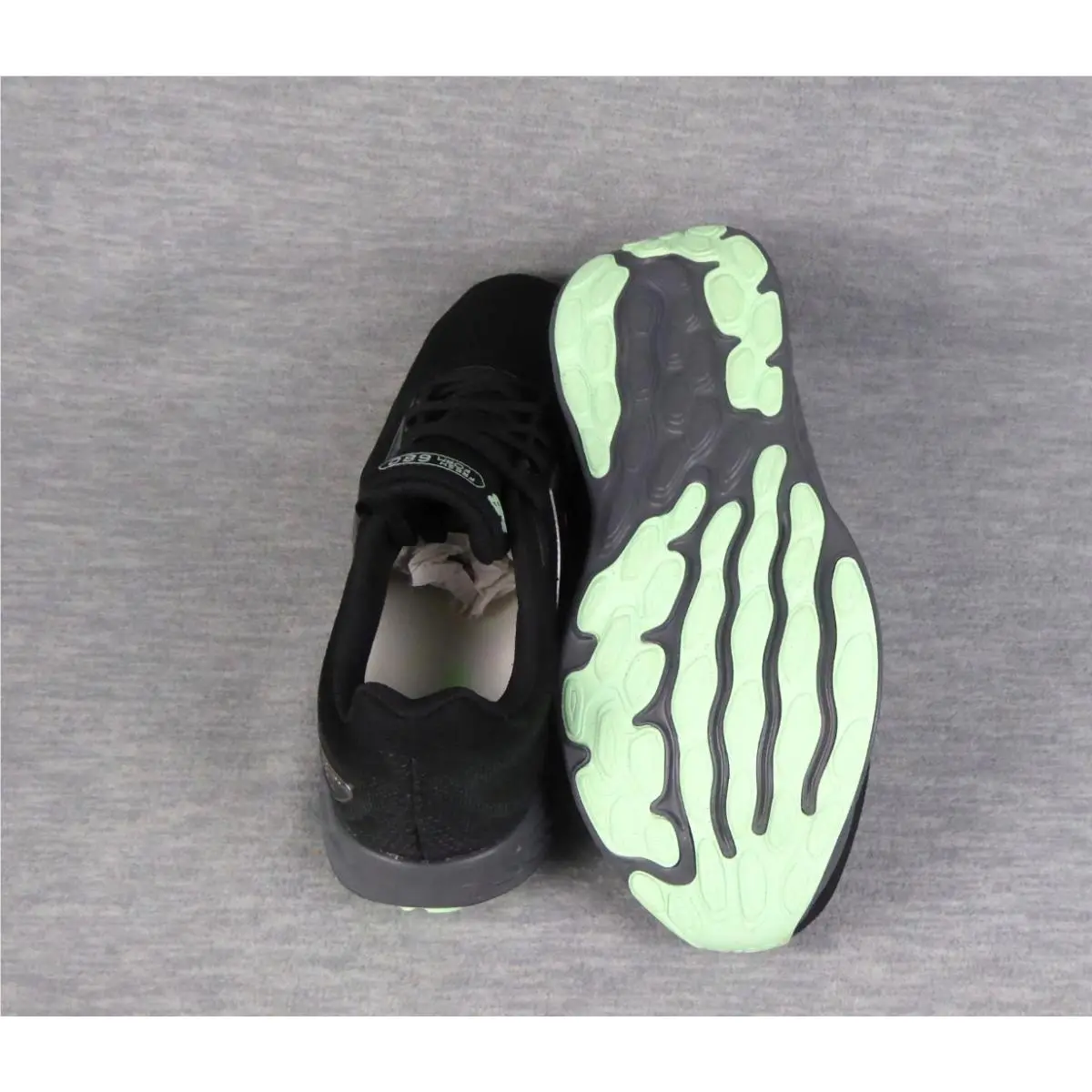 New Balance shoes - New Balance Fresh Foam 680 V8 - Black 4