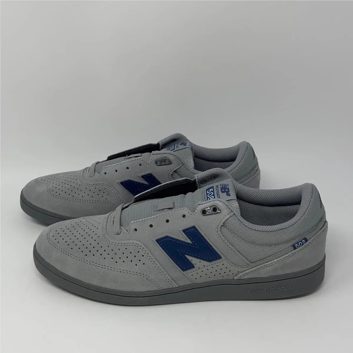 New Balance shoes - Grey (UPC: 198686414164) 0