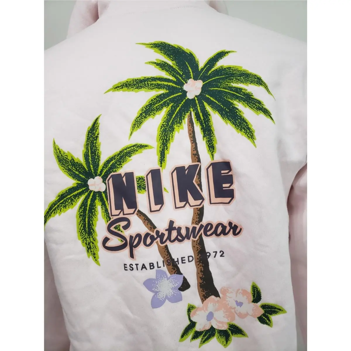 Nike clothing - Light Soft Pink 2