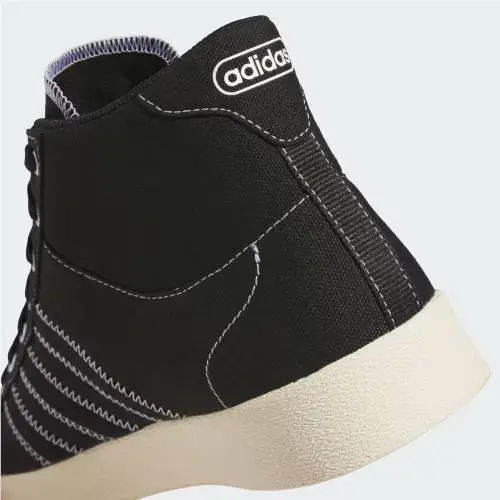 Adidas shoes - Core Black / Cloud White / Warm Vanilla 6