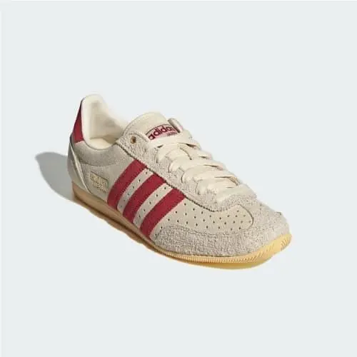 Adidas shoes - adidas W - 2377 - Red 23