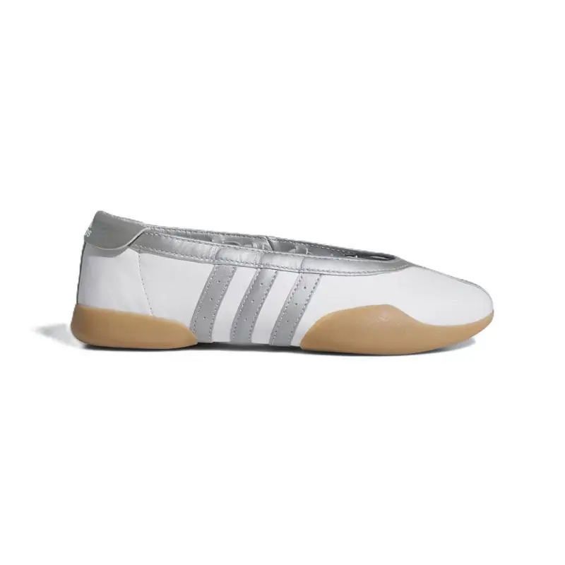 Adidas shoes - adidas Taekwondo Mei Ballet - Taekwondo Mei Ballet - JQ6438 - Cloud White / Silver Metallic / Gum 10