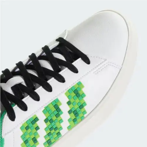 Adidas shoes - Cloud White / Core Black / Core White 17