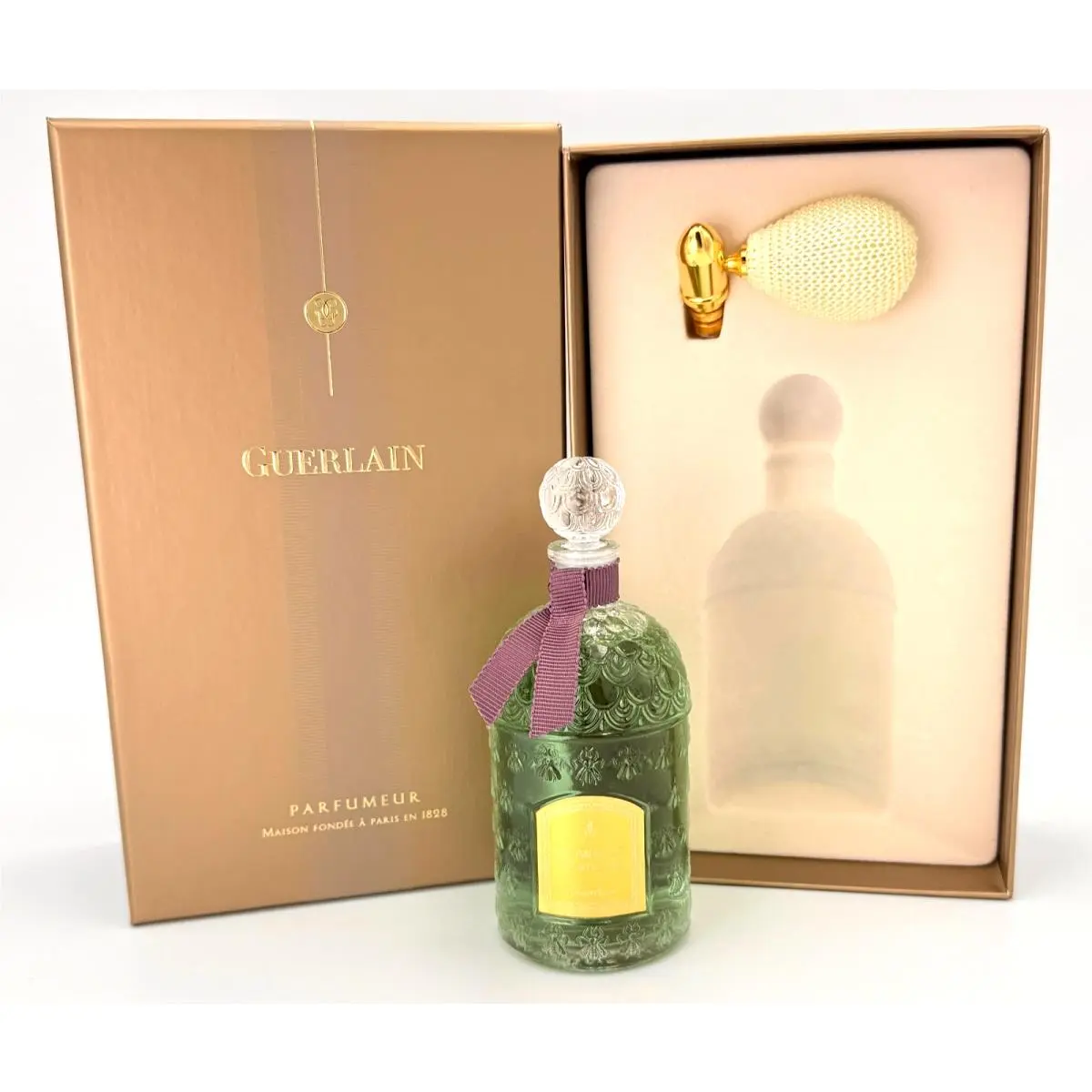 Promenade Des Anglais Edp 4.2 Fl Oz 125m Les Parisiennes Taupe Box by Guerlain