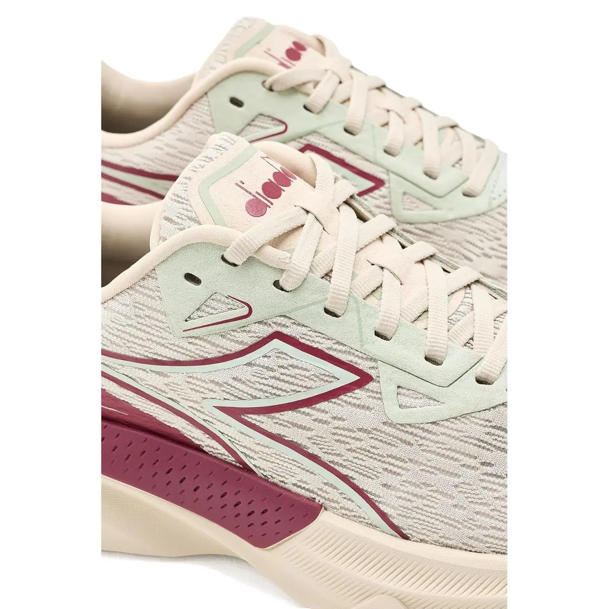 Diadora shoes - Almond Milk/Earth Red 4