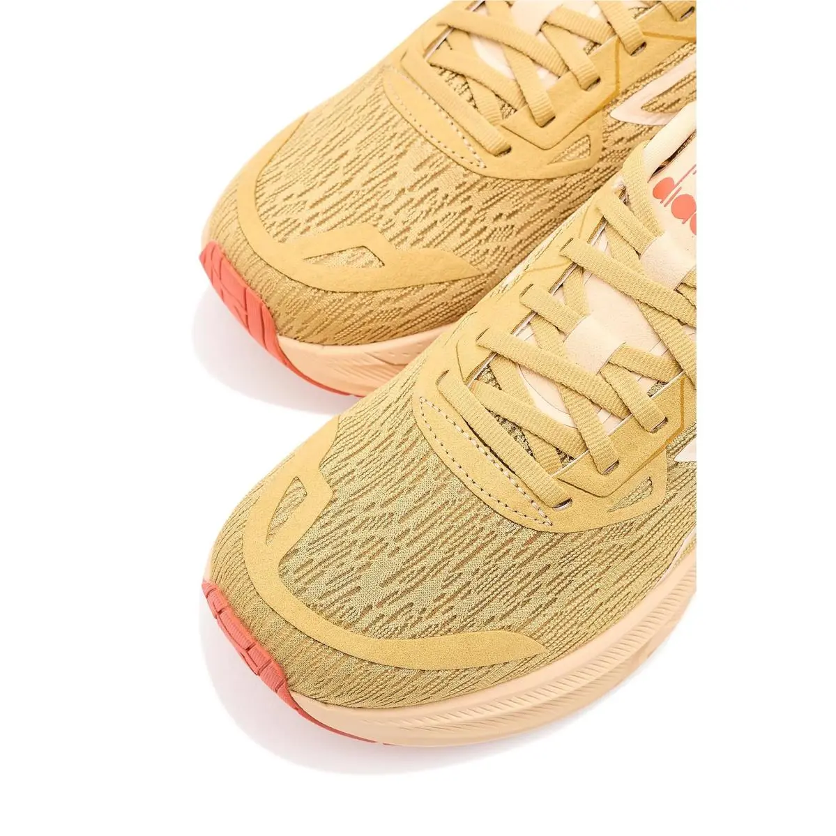 Diadora shoes - Almond Milk/Earth Red 32