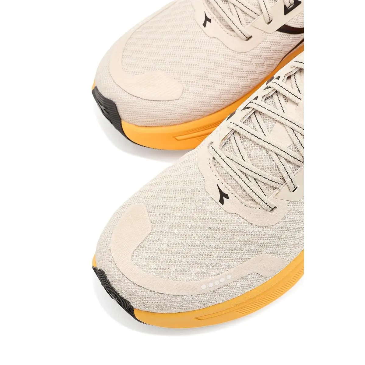 Diadora shoes - Almond Milk/Chocolate Fondant 11
