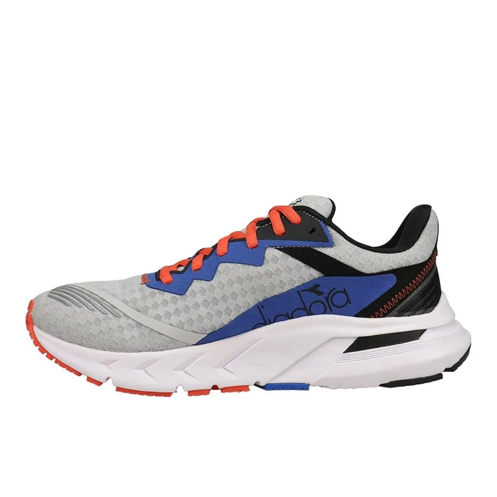 Diadora shoes - diadora Mythos Blushield Volo 2 Running - 178071-C3567 - Grey 1