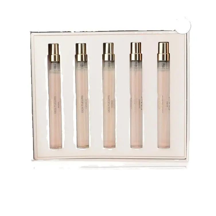 Chloe 0.33 oz x 5 Gift Set Perfume 10 Ml Each