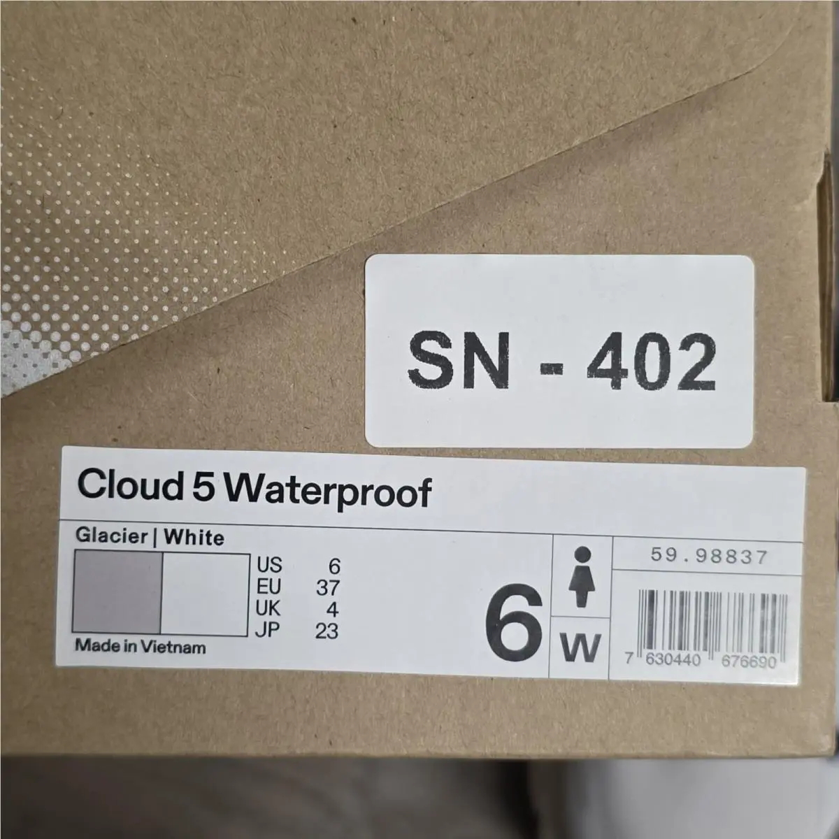 On-Running shoes - On Cloud 5 Waterproof - Cloud Waterproof - 59-98837 - Gray, Manufacturer: Glacier/White (UPC: 7630440676690) 5