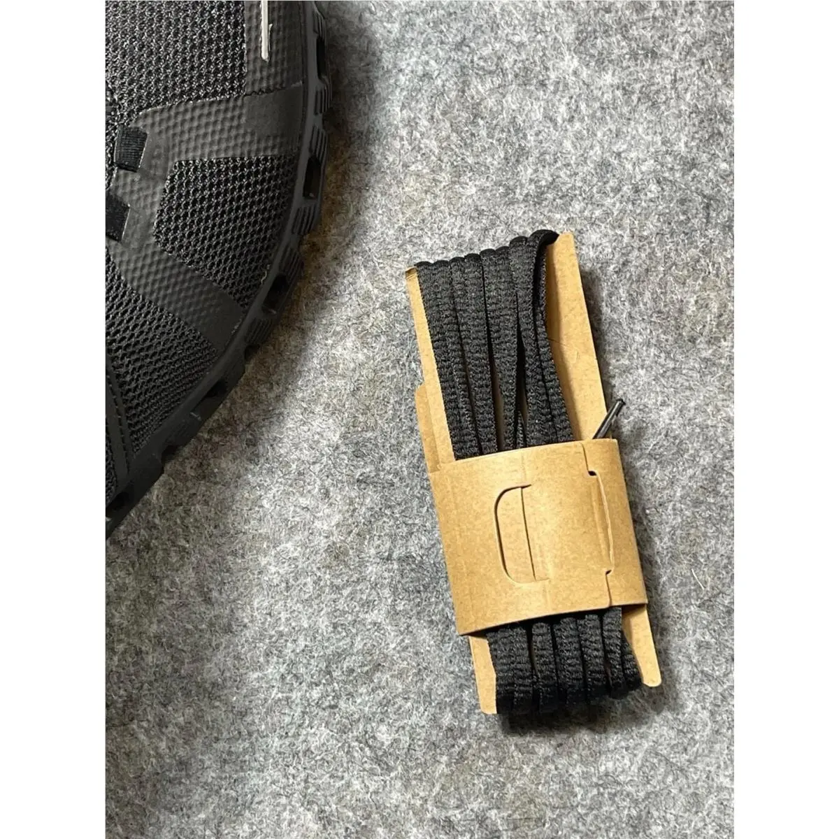 On-Running shoes - Cloud - Cloud - Black 5