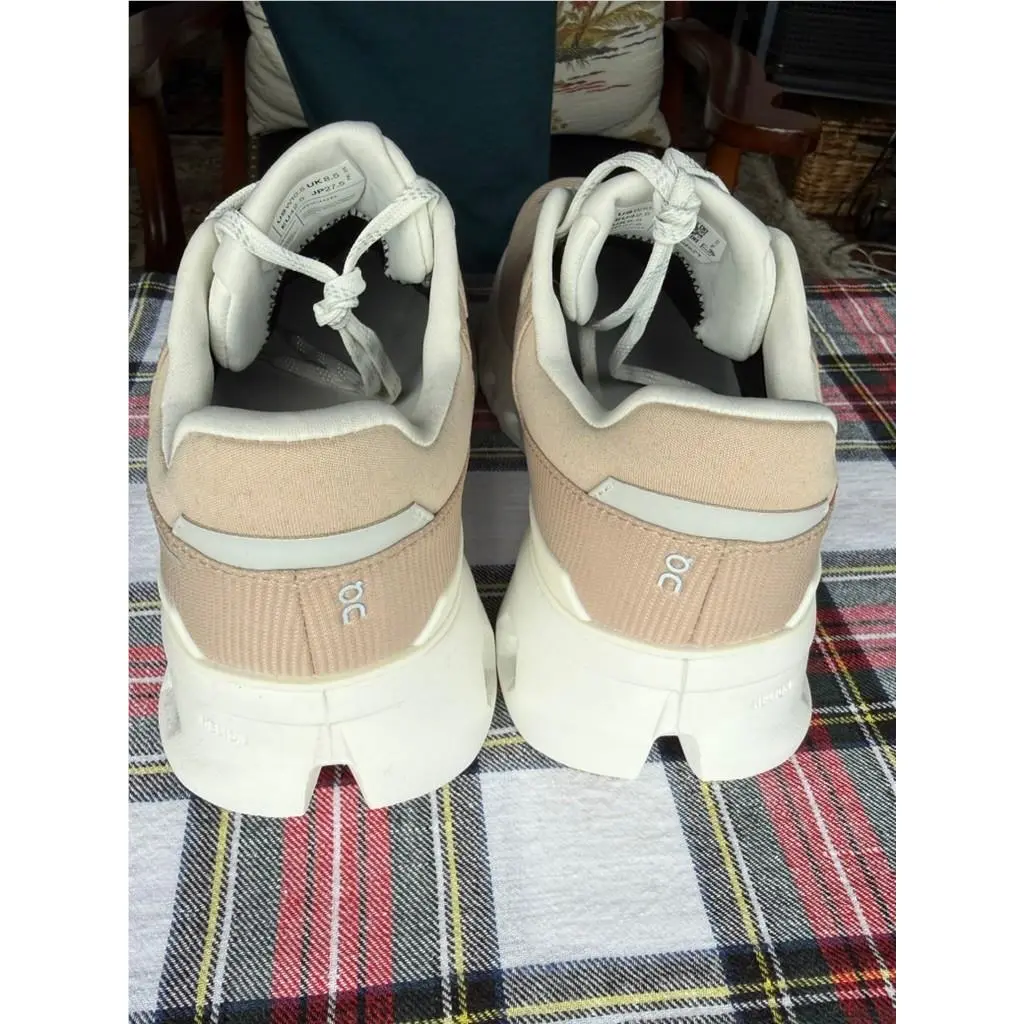 On-Running shoes - On Cloudrunner 2 Waterproof - Cloudrunner Waterproof - 3WE10144286 - Beige (UPC: 7615537336916) 8