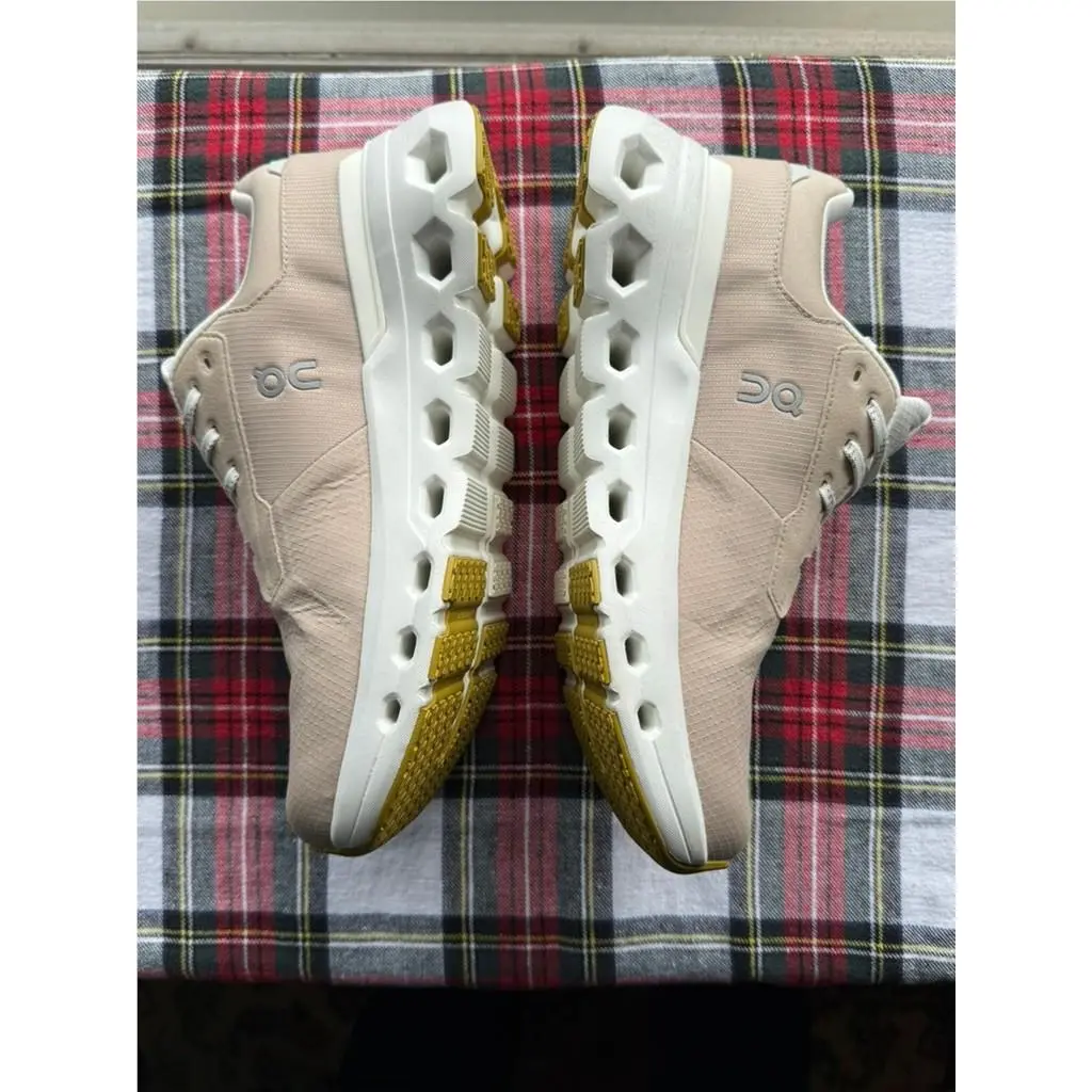 On-Running shoes - On Cloudrunner 2 Waterproof - Cloudrunner Waterproof - 3WE10144286 - Beige (UPC: 7615537336916) 4