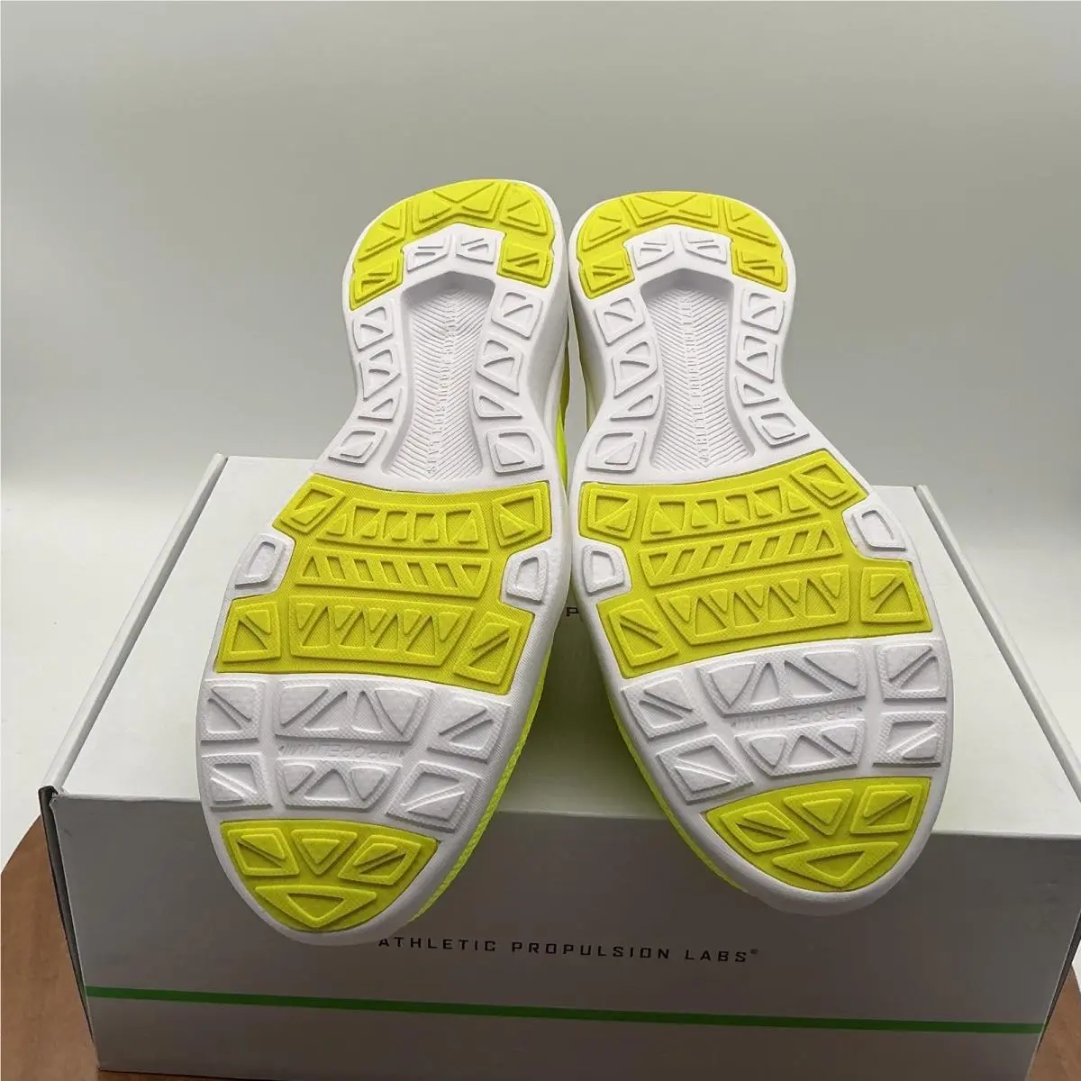 On-Running shoes - TechLoom Bliss M - TechLoom Bliss - Yellow 4