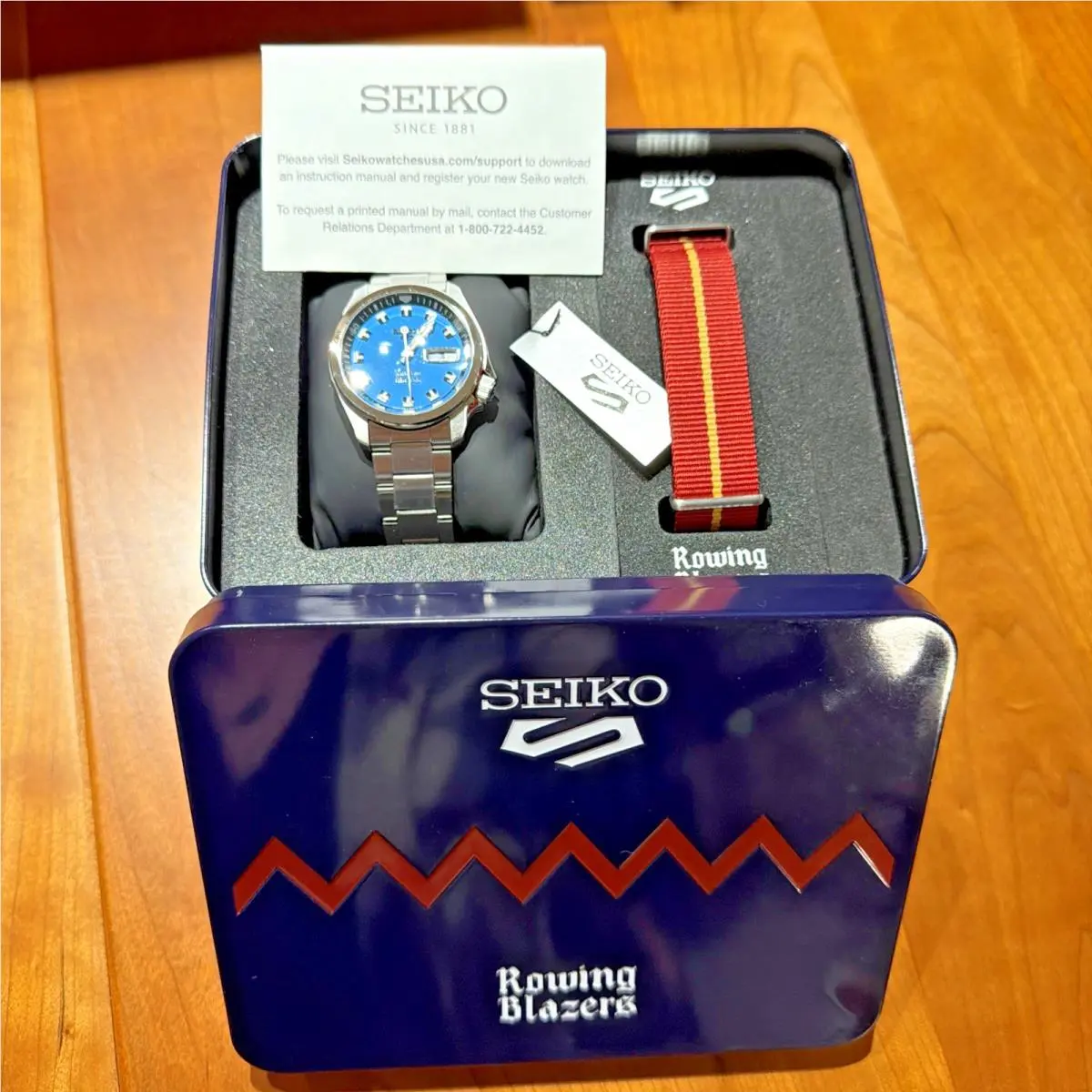 5 Sports X Rowing Blazers Azure Blue Teal SRPJ51 Extra Band by Seiko