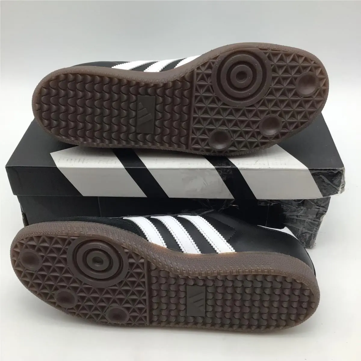 Adidas shoes - adidas Samba OG - Samba - Black 3