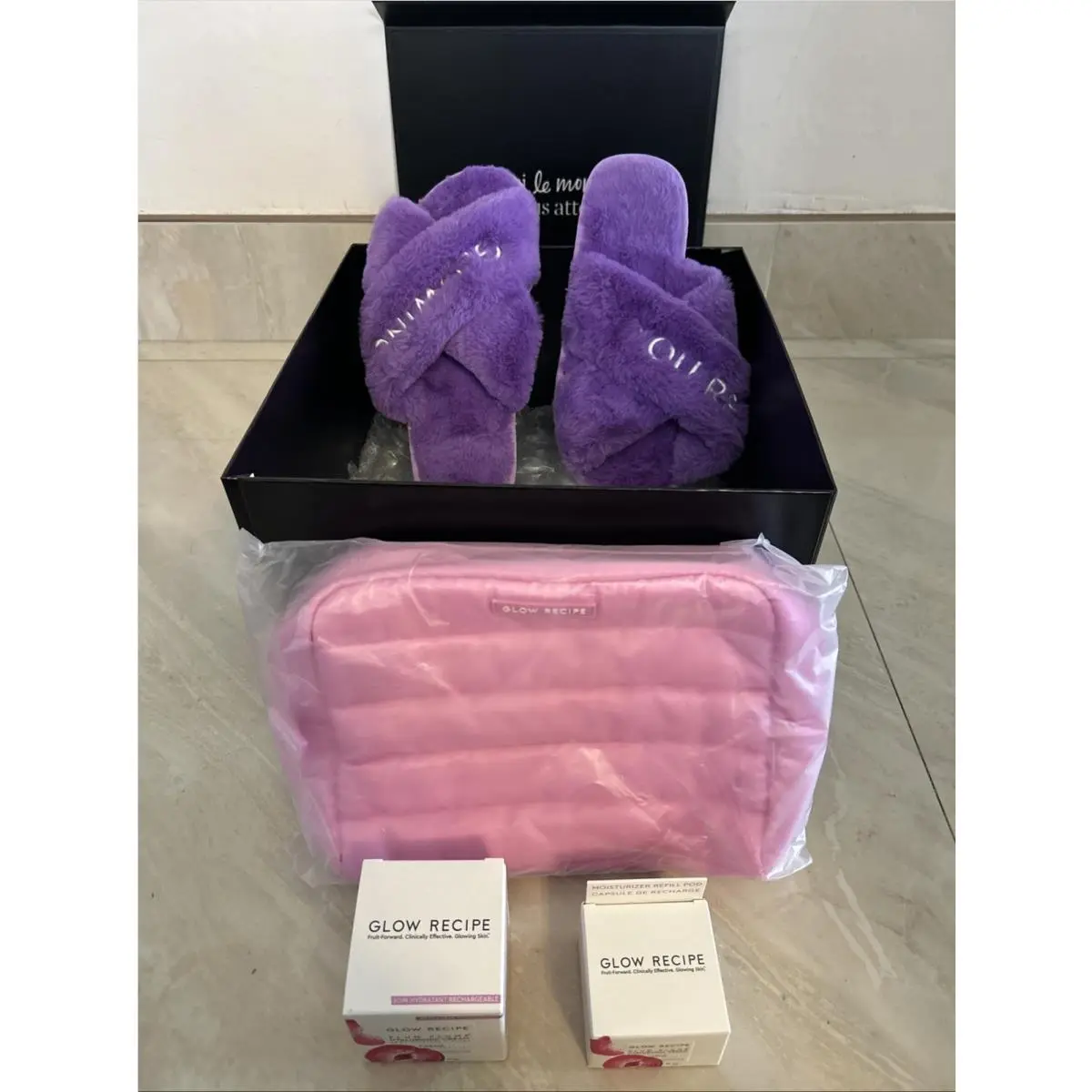 Insider Glow Recipe Gift Box Very Limited Edition Slippers Bag Cream by Sephora